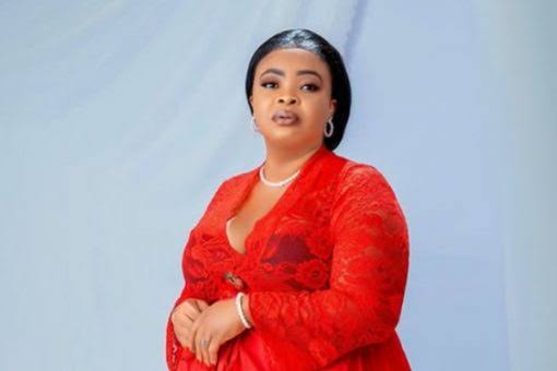 SHE DID NOT DEVELOP GENUINE FEELINGS. SHE’S ONLY ANGRY THE PERKS OF FREEBIES ARE GONE — ACTRESS DAYO AMUSA SAYS AS SHE URGES MEN TO BE SELF AWARE
