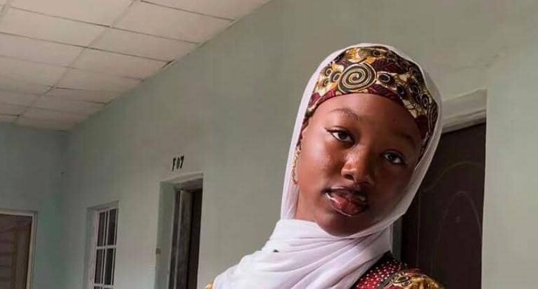 NIGERIA HAPPENS TO US: A 400LEVEL VARSITY GIRL TRAGICALLY DIES AFTER BEING INVOLVED IN A HIT-AND-RUN.
